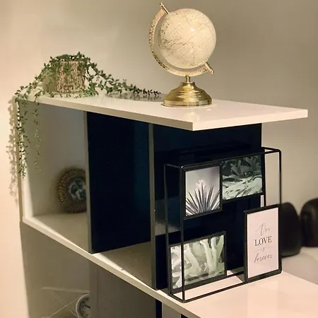 Studio Denain شقة *